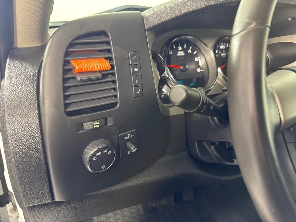 2011 Chevrolet Silverado 2nd Gen - Image 15 of 21