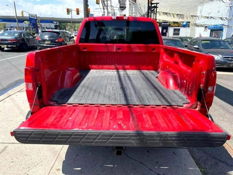 2011 Chevrolet Silverado 2nd Gen - Image 10 of 12