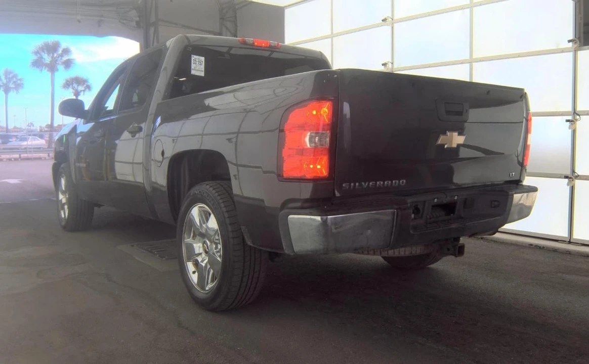2011 Chevrolet Silverado 2nd Gen - Image 6 of 12