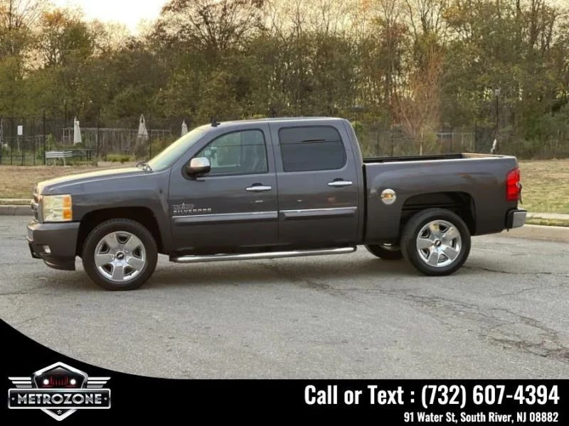 2011 Chevrolet Silverado 2nd Gen - Image 6 of 12