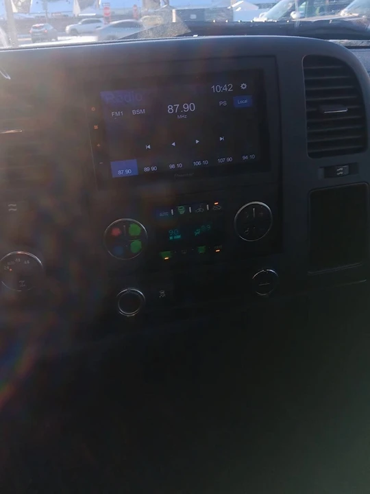 2011 Chevrolet Silverado 2nd Gen - Image 3 of 3