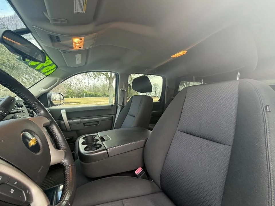 2011 Chevrolet Silverado 2nd Gen - Image 6 of 21