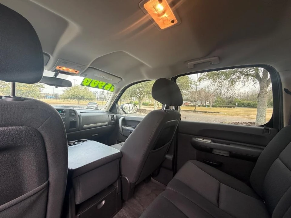 2011 Chevrolet Silverado 2nd Gen - Image 15 of 21