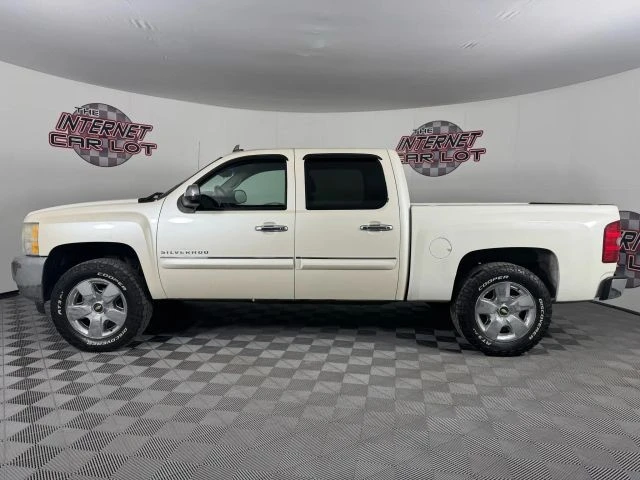 2011 Chevrolet Silverado 2nd Gen - Image 4 of 12