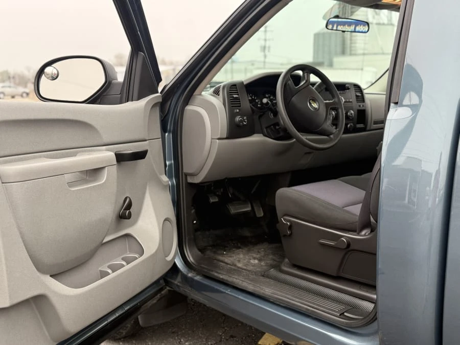 2011 Chevrolet Silverado 2nd Gen - Image 4 of 7