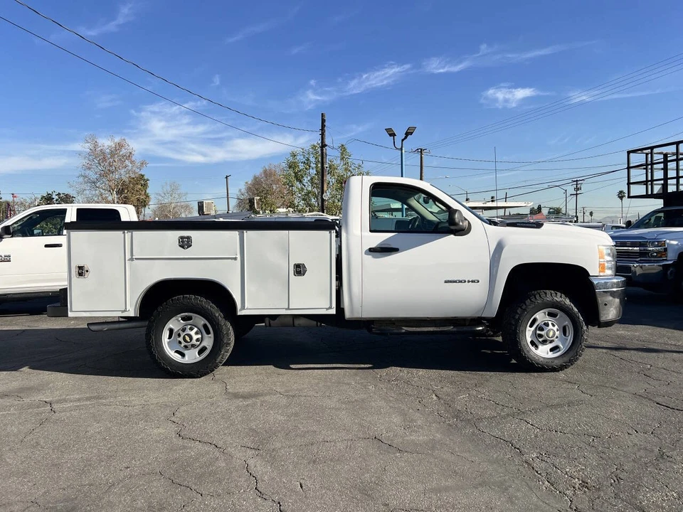 2011 Chevrolet Silverado 2nd Gen - Image 4 of 21