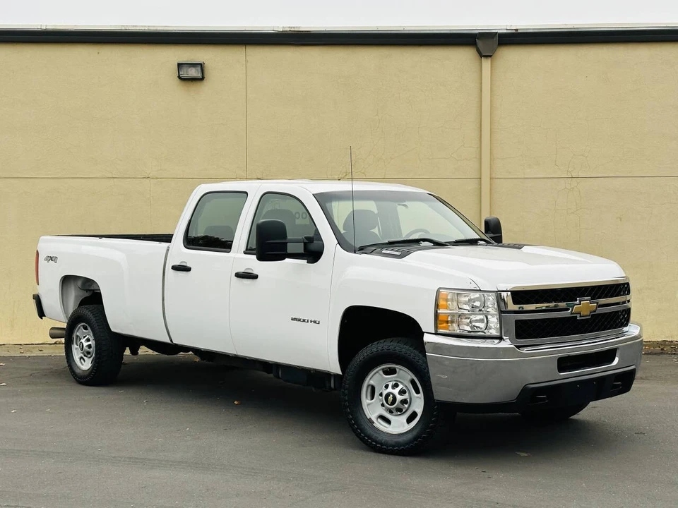 2011 Chevrolet Silverado 2nd Gen - Image 2 of 21