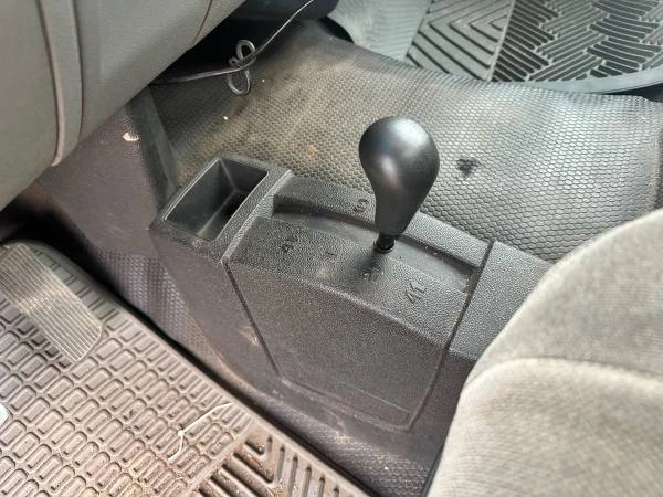 2011 Chevrolet Silverado Heavy Duty 2nd Gen - Image 19 of 20