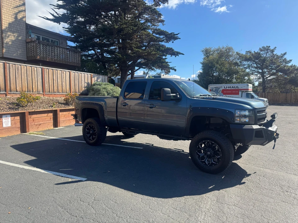2011 Chevrolet Silverado Heavy Duty 2nd Gen - Image 14 of 31