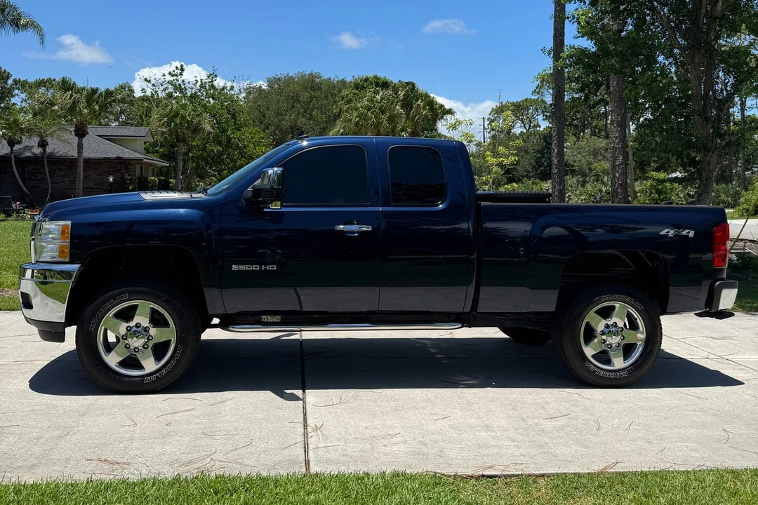 2011 Chevrolet Silverado Heavy Duty 2nd Gen - Image 24 of 31