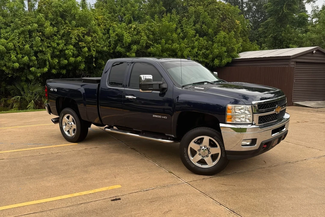 2011 Chevrolet Silverado Heavy Duty 2nd Gen - Image 9 of 31