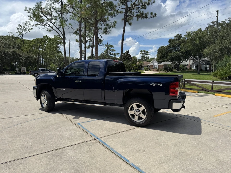 2011 Chevrolet Silverado Heavy Duty 2nd Gen - Image 23 of 31