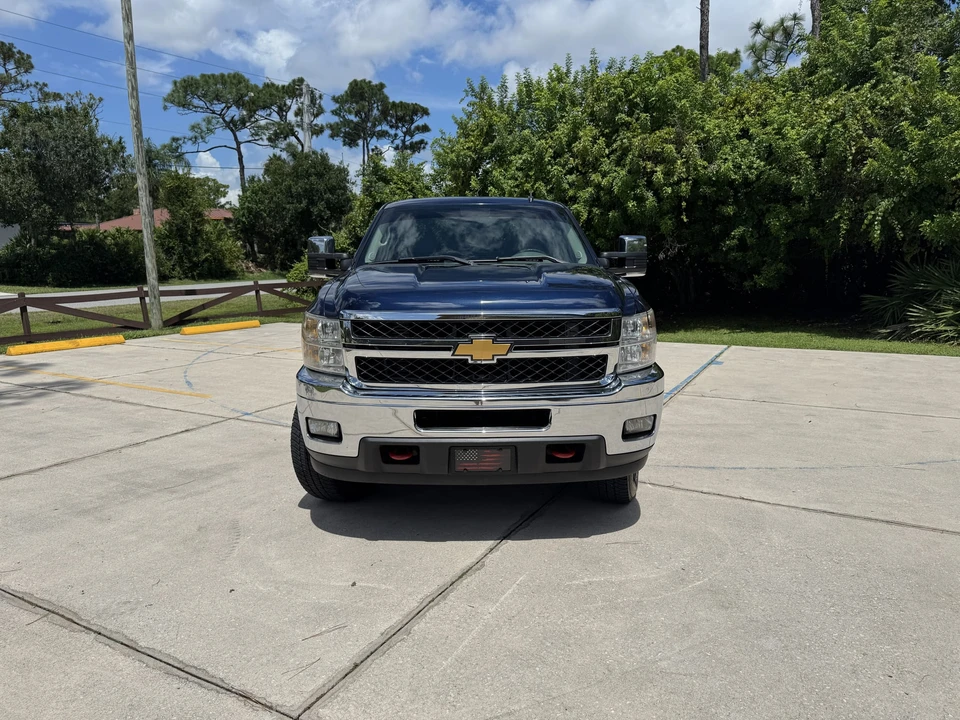 2011 Chevrolet Silverado Heavy Duty 2nd Gen - Image 6 of 31