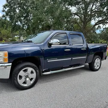 2011 Chevrolet Silverado (Classic) 1500 Crew Cab LT