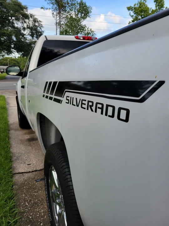 2011 Chevrolet Silverado 2nd Gen - Image 2 of 11