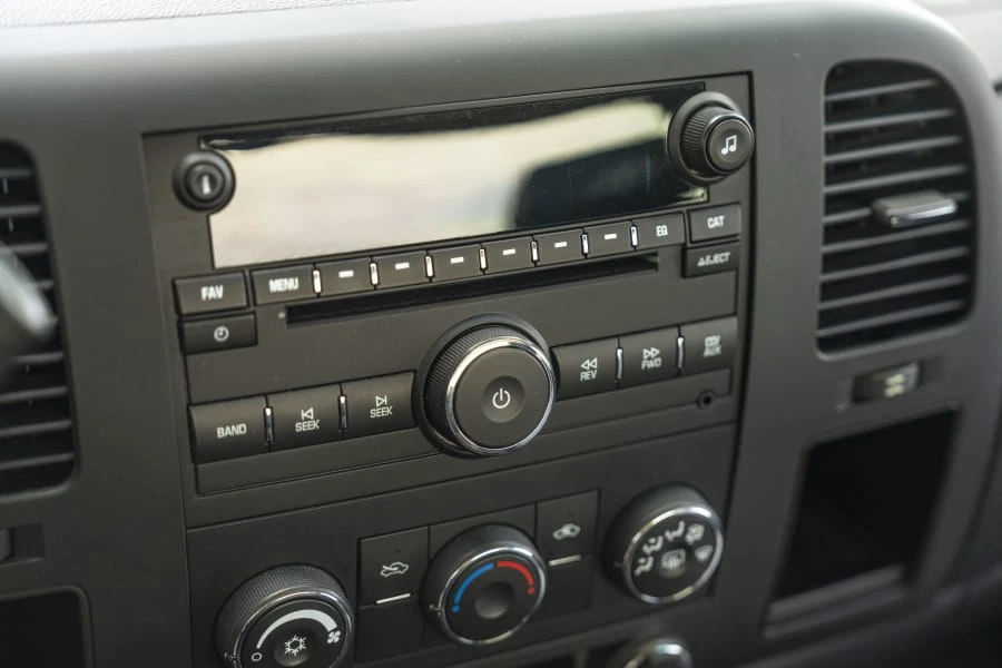 2011 Chevrolet Silverado 2nd Gen - Image 23 of 31