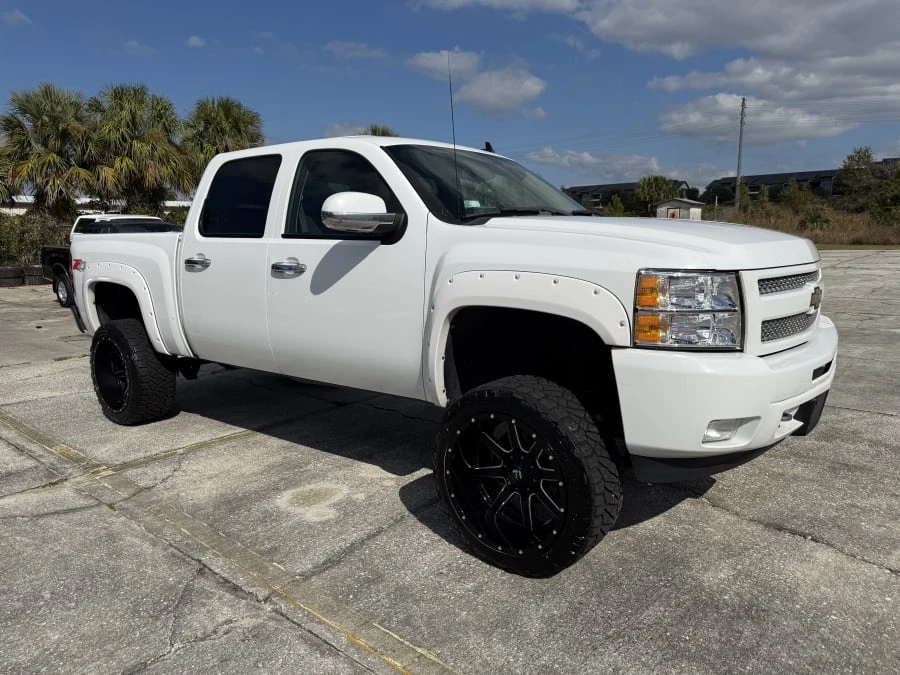 2011 Chevrolet Silverado 2nd Gen - Image 4 of 12