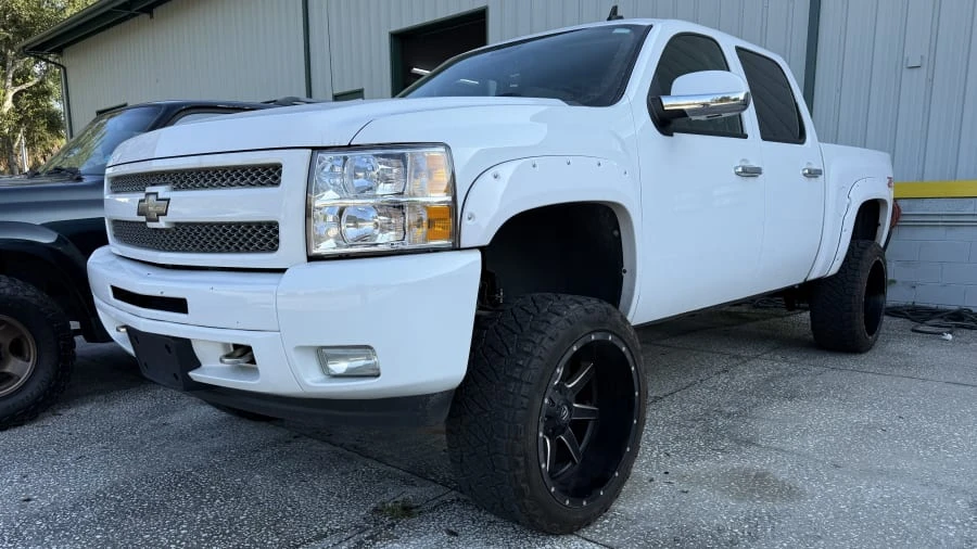 2011 Chevrolet Silverado 2nd Gen - Image 5 of 12