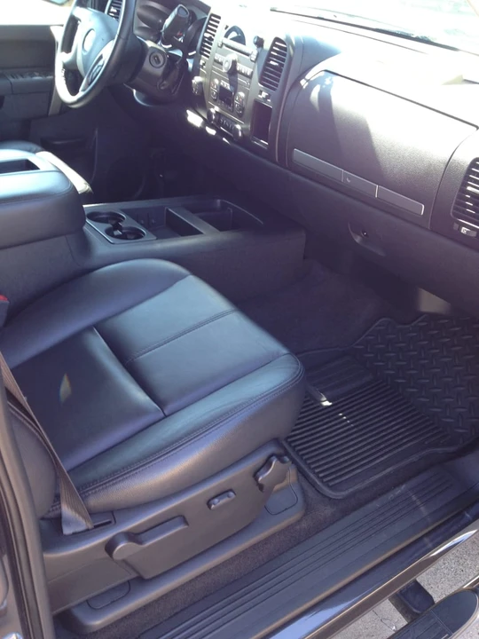 2011 Chevrolet Silverado 2nd Gen - Image 3 of 4