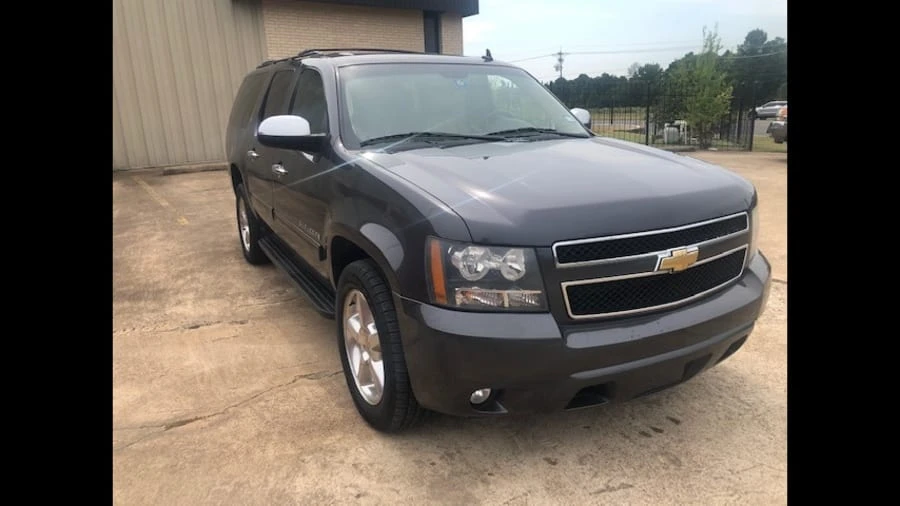 2011 Chevrolet Suburban 10th Gen - Image 8 of 8