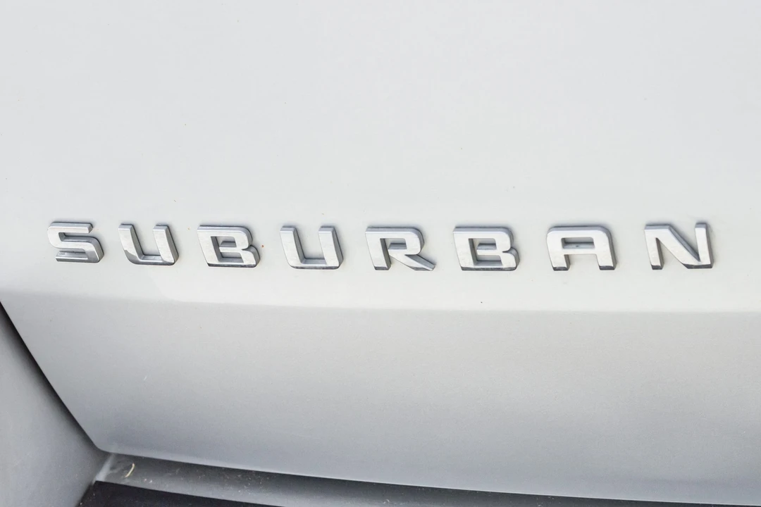 2011 Chevrolet Suburban 10th Gen - Image 31 of 31