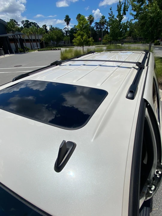2011 Chevrolet Suburban 10th Gen - Image 20 of 31