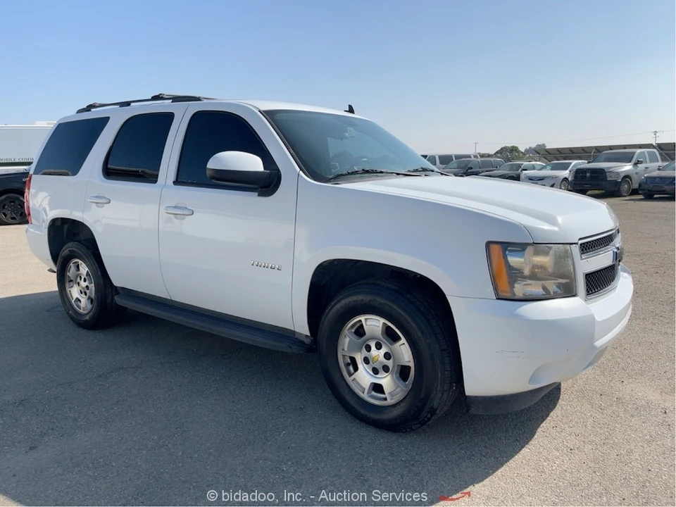 2011 Chevrolet Tahoe 4th Gen - Image 2 of 12