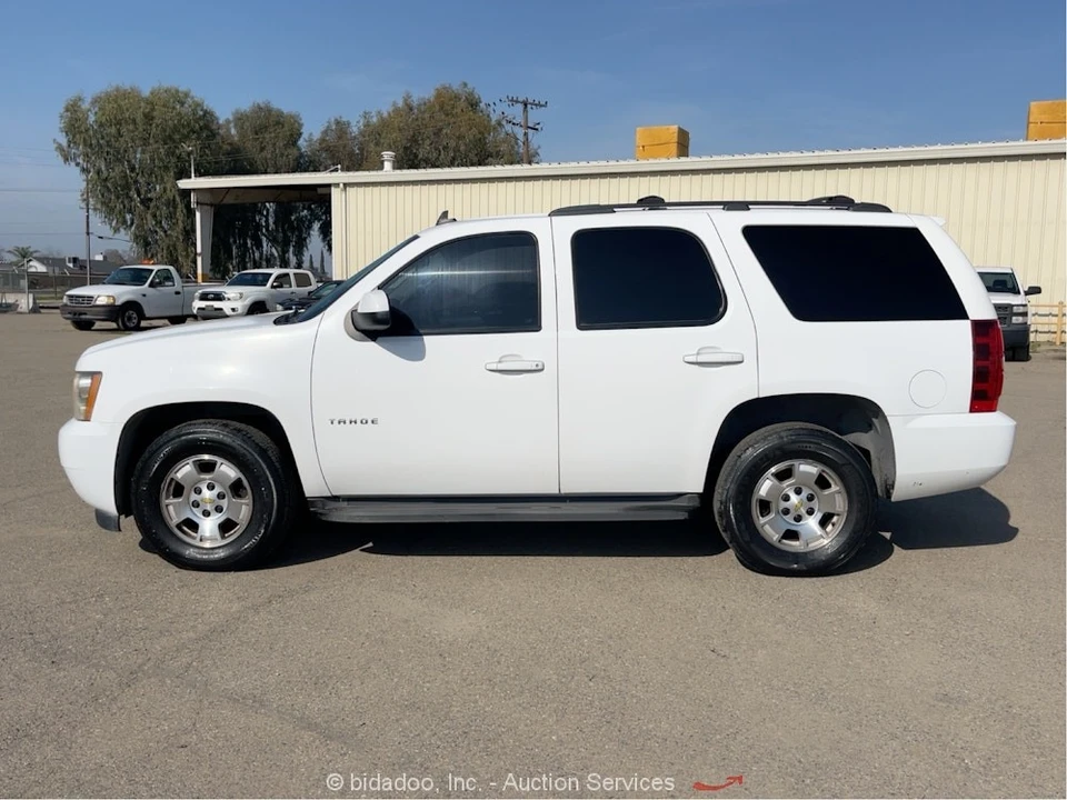 2011 Chevrolet Tahoe 4th Gen - Image 5 of 12
