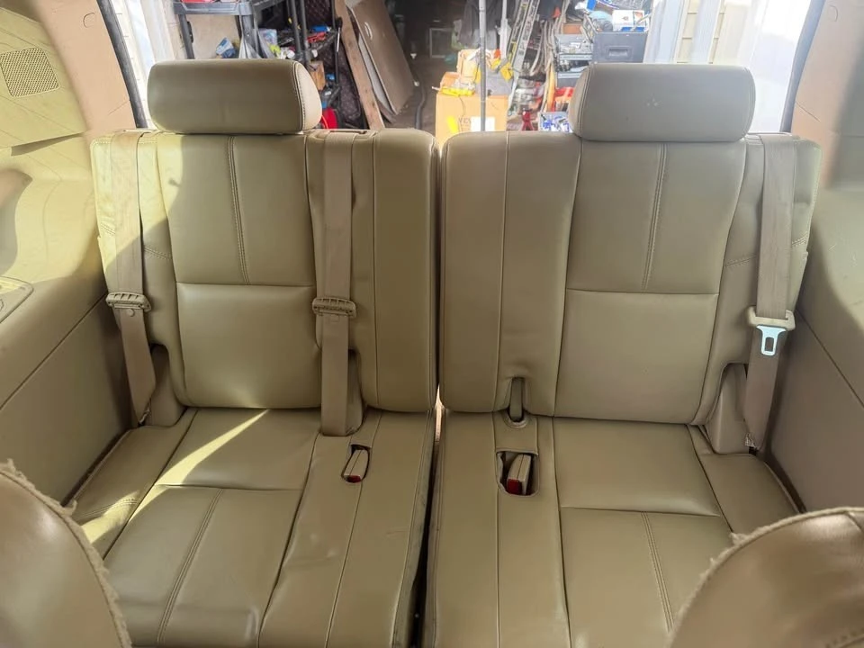 2011 Chevrolet Tahoe 3rd Gen - Image 14 of 15