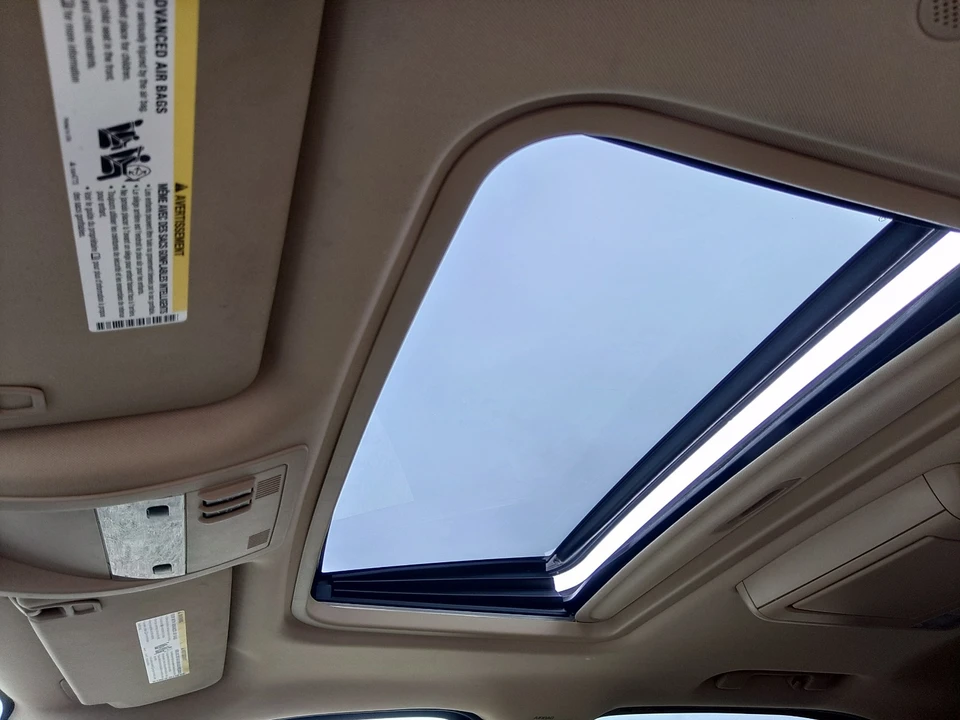 2011 Chevrolet Tahoe 4th Gen - Image 18 of 21