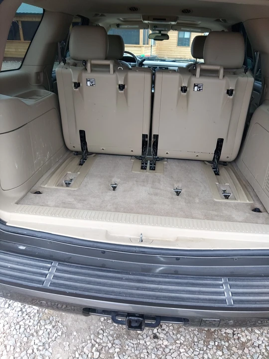 2011 Chevrolet Tahoe 4th Gen - Image 16 of 21