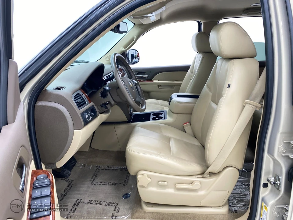 2011 Chevrolet Tahoe 3rd Gen - Image 17 of 31