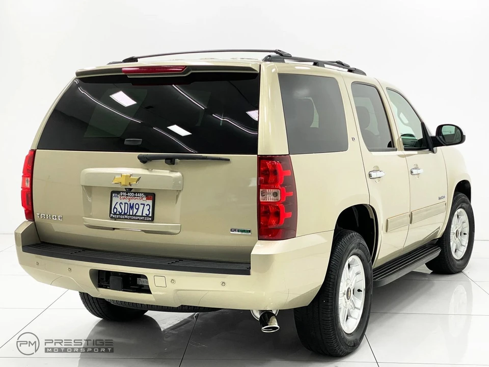 2011 Chevrolet Tahoe 3rd Gen - Image 6 of 31