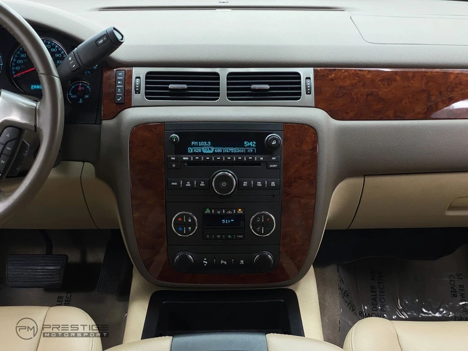 2011 Chevrolet Tahoe 3rd Gen - Image 20 of 31