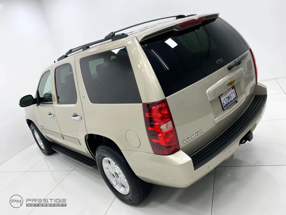 2011 Chevrolet Tahoe 3rd Gen - Image 26 of 31