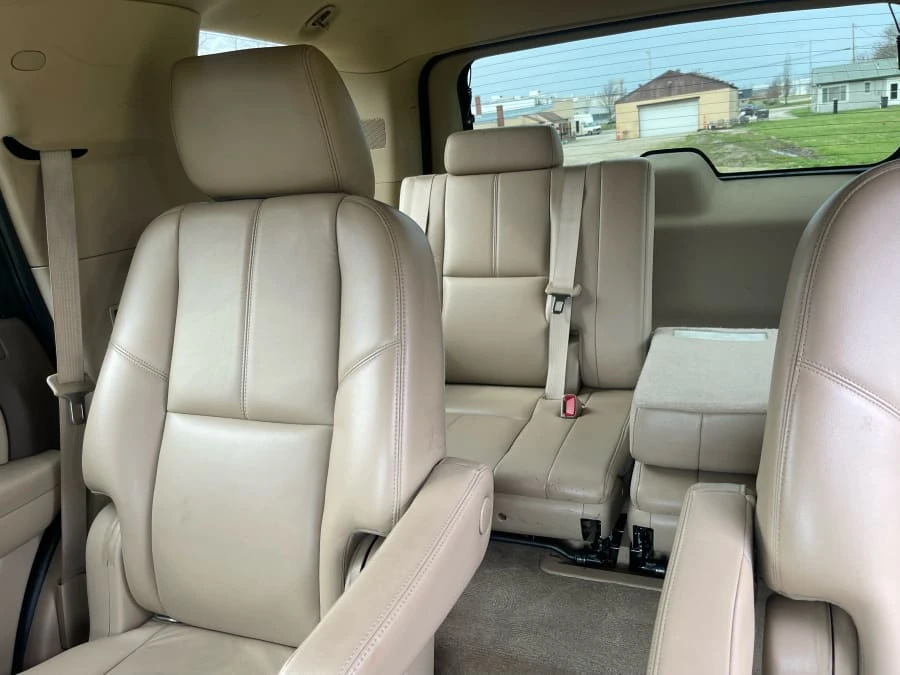 2011 Chevrolet Tahoe 3rd Gen - Image 12 of 18