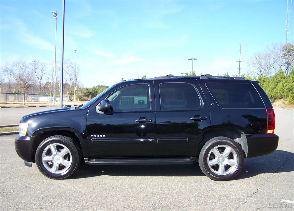 2011 Chevrolet Tahoe 3rd Gen - Image 7 of 12