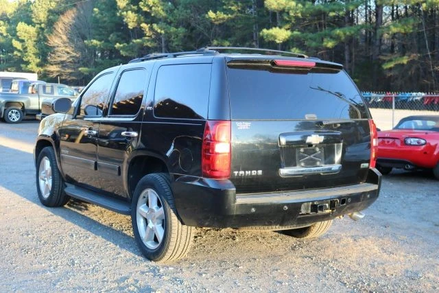 2011 Chevrolet Tahoe 3rd Gen - Image 3 of 12