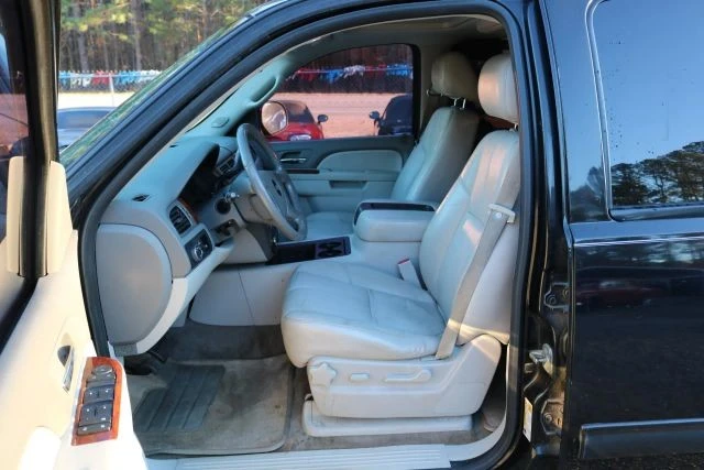 2011 Chevrolet Tahoe 3rd Gen - Image 9 of 12