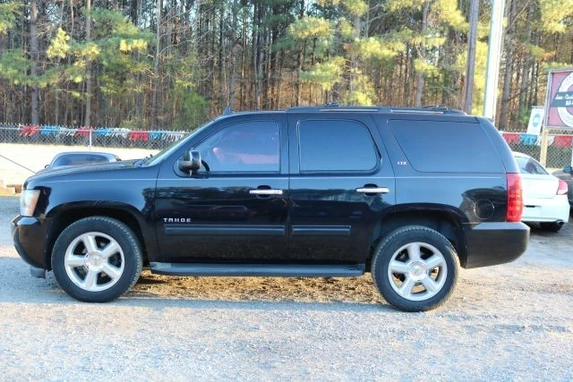 2011 Chevrolet Tahoe 3rd Gen - Image 2 of 12