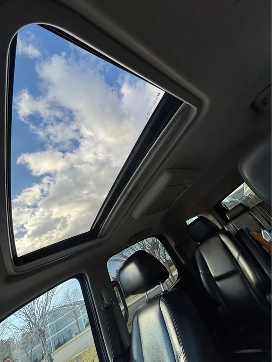 2011 Chevrolet Tahoe 3rd Gen - Image 12 of 16