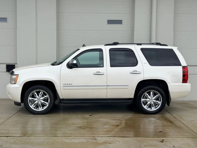 2011 Chevrolet Tahoe 4th Gen - Image 2 of 21