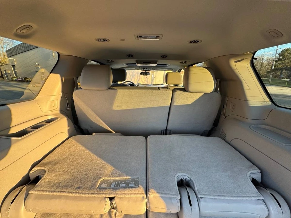 2011 Chevrolet Tahoe 3rd Gen - Image 13 of 17