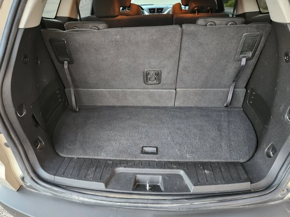 2011 Chevrolet Traverse - Image 5 of 20