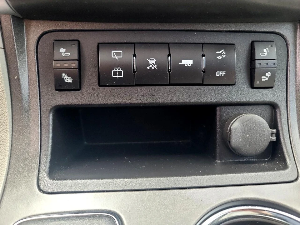 2011 Chevrolet Traverse - Image 20 of 21