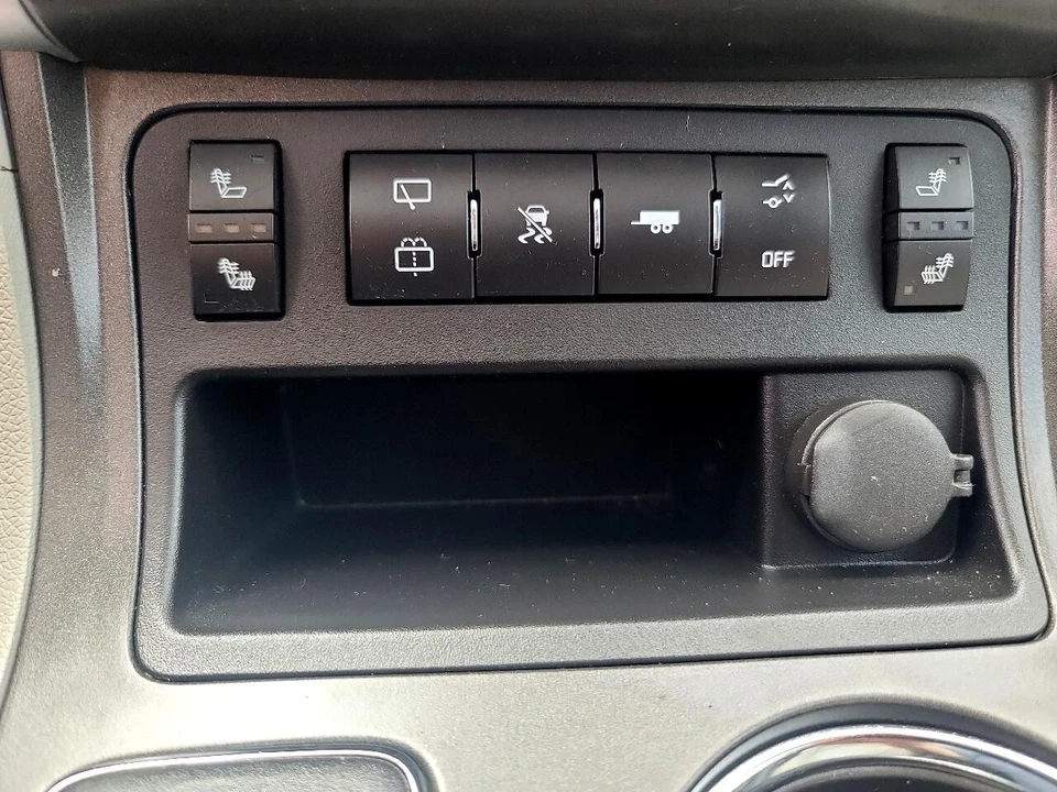 2011 Chevrolet Traverse - Image 20 of 21