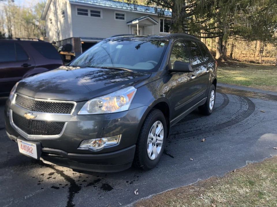 2011 Chevrolet Traverse - Image 7 of 14