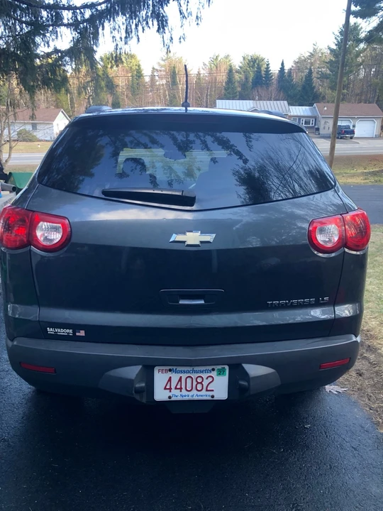 2011 Chevrolet Traverse - Image 8 of 14