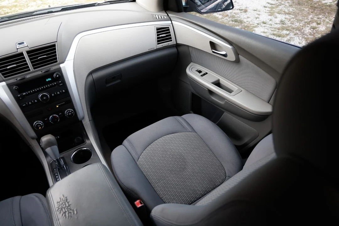 2011 Chevrolet Traverse - Image 21 of 21
