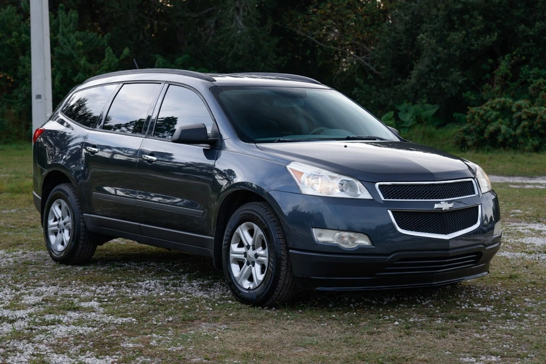2011 Chevrolet Traverse - Image 15 of 21